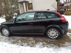 Продам VOLVO C30 2,0D 100 кВт (3 фото из 9)