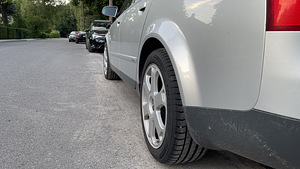 Audi Avus 17" veljed suverehvidega (10 foto / 10)