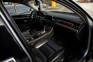 Audi A8 3.0d 171kw 2009 (7 foto / 8)