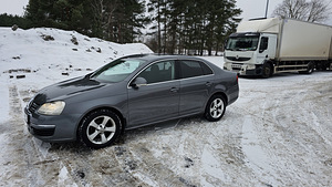 VW Jetta 2.0tdi 102kw 2007a ATM (2 foto / 12)
