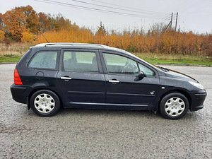 Peugeot 307 sw 1.6HDI 66kW 2007 (8 foto / 14)