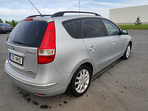 Hyundai i30 sw (4 фото из 10)