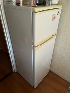 Холодильник Beko (1 фото из 1)