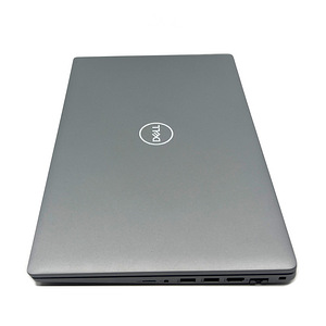 Dell Latitude 5520 (2 foto / 2)
