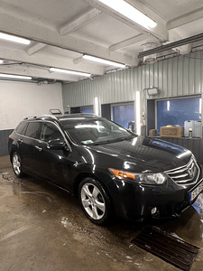 HONDA ACCORD TOURER (2 foto / 9)