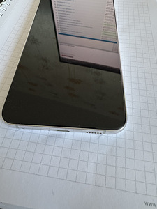 Samsung S22+ 256GB SM-S906B/DS (2 foto / 5)