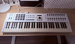 Arturia Essential Keylab MKIl 61 (3 foto / 3)