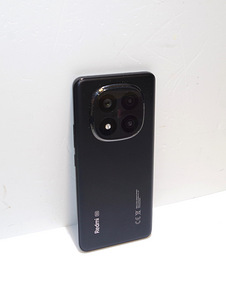 Xiaomi Redmi Note 14 Pro+ 5G 12/512GB Midnight Black (3 foto / 4)