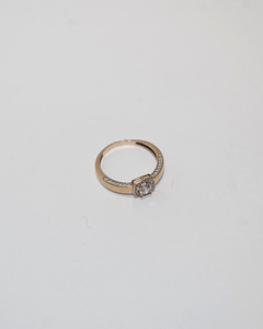 Kuldsõrmus 375 proov, 2.15 g (2 foto / 4)