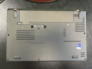 Lenovo ThinkPad X250 i5-5300U/8GB/256SSD/W12 Touchscren (5 foto / 5)
