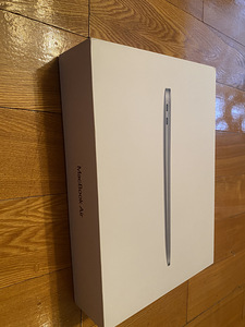 Macbook Air Retina 13" 2019 (5 foto / 5)