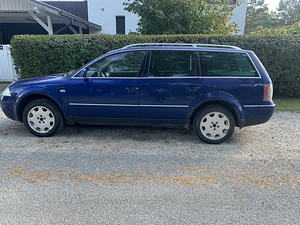 Volkswagen Müller Passat 1.9TDi 96kw ÜV 09.23 (4 foto / 10)