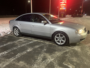 Audi A6 C5 1.8T Quattro (3 foto / 7)