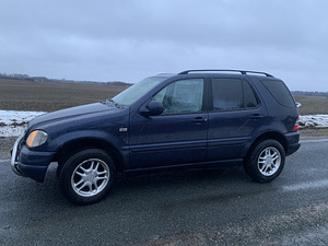 Mercedes-Benz ML320 Bens+gaas (2 foto / 9)