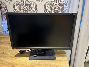 BenQ Zowie XL2411 144Hz (1 foto / 2)