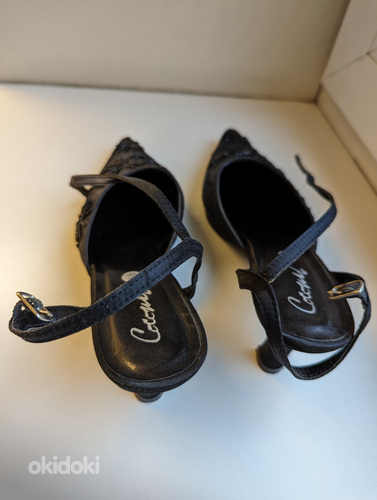 Uued mustad kingad kontsa ja paelaga. Kontsa kõrgus 7 cm (foto #3)