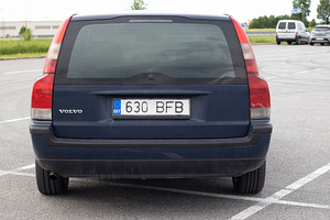 Volvo V70, 2000a, 2.5L 103kW, manuaal, diisel (3 foto / 15)