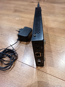 Ruuterid D-Link DSL-2750U ja Mikrotik RouterBoard 493AH (9 foto / 9)
