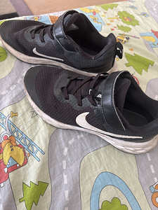 Nike 32 nr