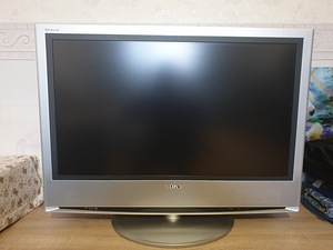 Продам телевизор SONY (1 фото из 3)