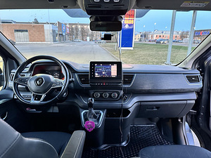 Renault Trafic (5 foto / 15)