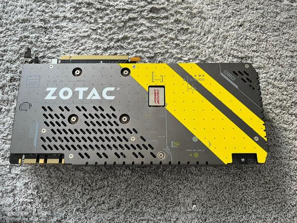 GTX 1070 8 ГБ ZOTAC AMP Edition (фото #1)