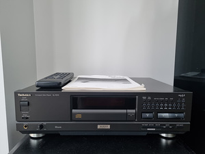 CD mängija Technics SL-PS70 (1 foto / 4)