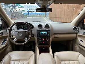 Мерседес мл 320 CDI (6 фото из 12)