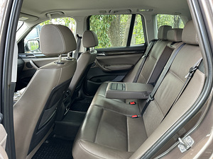 BMW X3 2.0D (11 фото из 15)