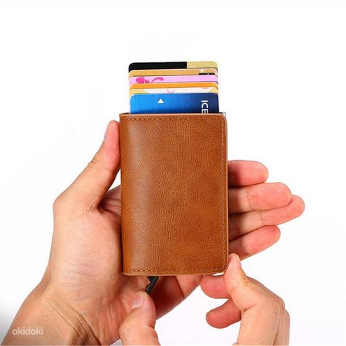 Очень удобный кожаный карман для карт (8шт) + карман для ден (фото #1)