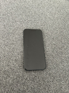 iPhone 13 128Gb (1 foto / 3)