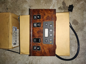 Mercedes Benz W124 / SEL / SEC puitliistud -paneelid