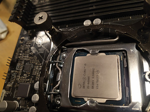Z170M Pro4S + i5 6600k + Corsair Hydro H50 Vesijahutus (3 foto / 7)