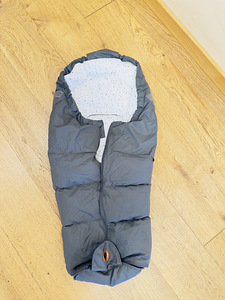 Maxi-Cosi CabrioFix i-size 0-13kg (3 foto / 3)