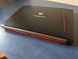 Продам б/у ноутбук Acer Helios 300 144hz 1060GTX. (2 фото из 10)
