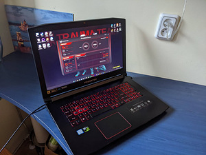 Продам б/у ноутбук Acer Helios 300 144hz 1060GTX. (9 фото из 10)