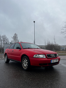 Audi a4 b5 1.9tdi (6 foto / 8)