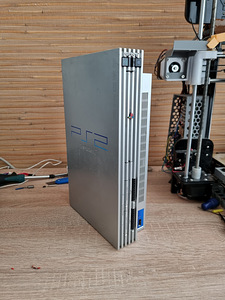 Playstation 2 + FreeMCboot + dualshock 2 (1 фото из 2)