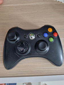 XBOX360 fat FreeBoot + 250gb games (2 foto / 5)