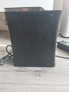XBOX360 fat FreeBoot + 250gb games (4 foto / 5)