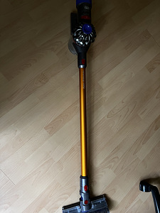 Akutolmuimeja Dyson V8 Absolute+ (1 foto / 1)