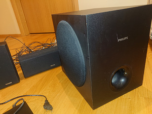Kodukino Philips HTB3520G/12 5.1 3D (8 foto / 9)