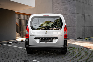 Peugeot Partner Tepee 1.6 HDI (6 foto / 14)