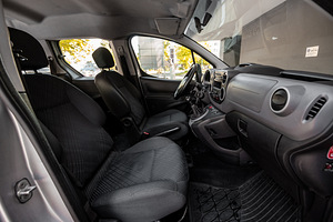 Peugeot Partner Tepee 1.6 HDI (13 foto / 14)