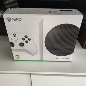 Продам Xbox series S (1 фото из 4)