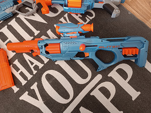 Nerf пистолеты (3 фото из 6)