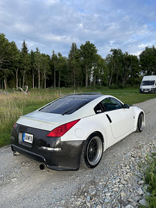 Nissan 350Z (2 foto / 6)