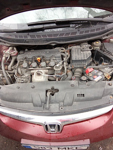 Honda Civic 1.8 103kW varuosadeks (3 foto / 5)