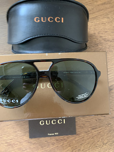 Gucci (4 foto / 4)