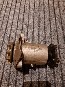 Moskvich 412 veepump (2 foto / 2)